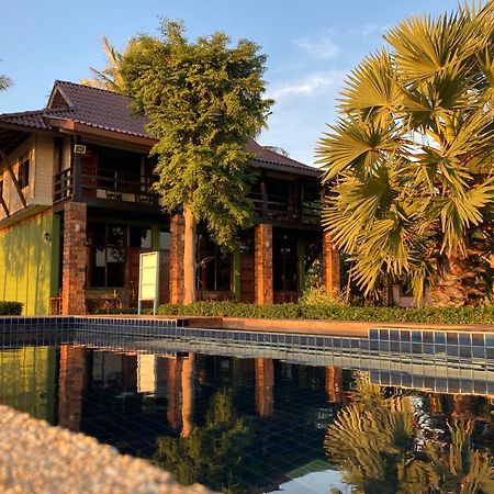 The Chevalley Beach Resort Satun Εξωτερικό φωτογραφία