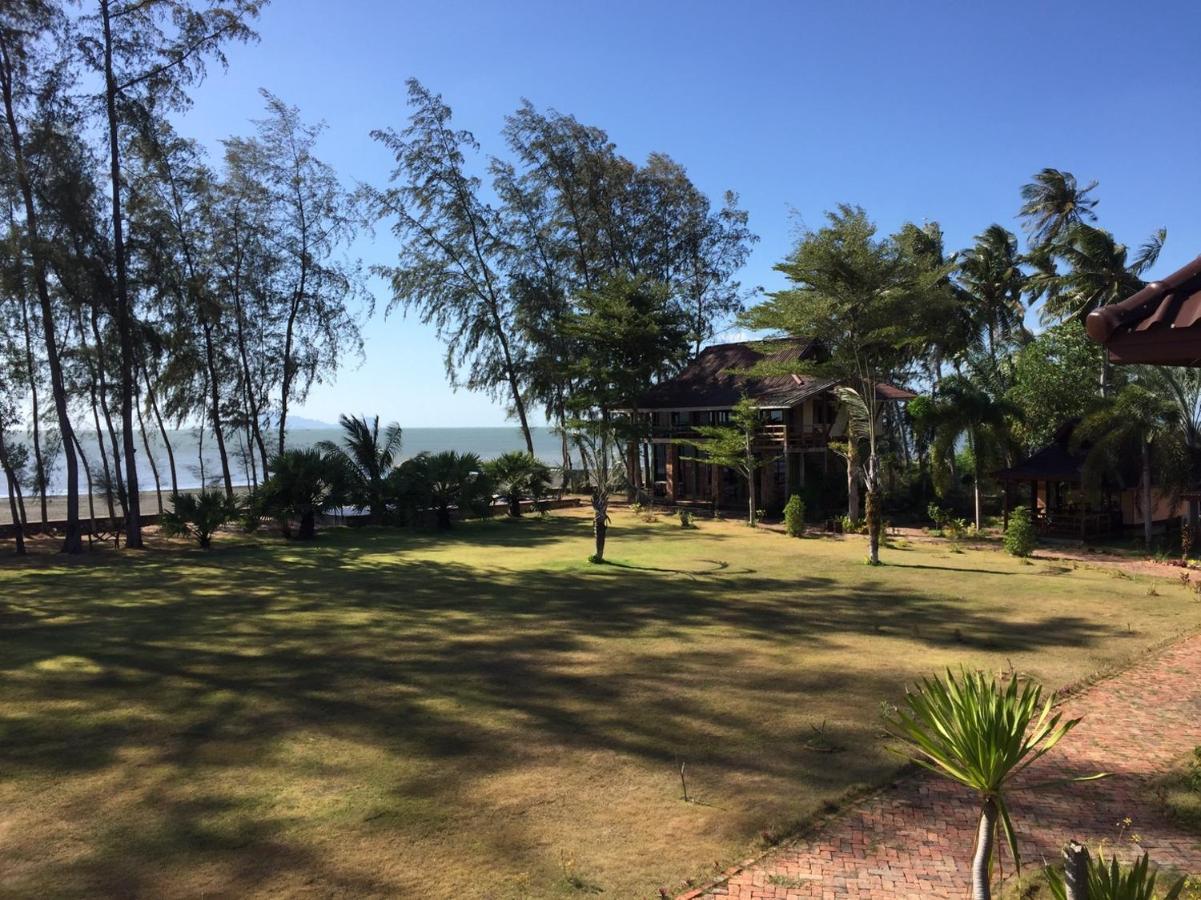 The Chevalley Beach Resort Satun Εξωτερικό φωτογραφία