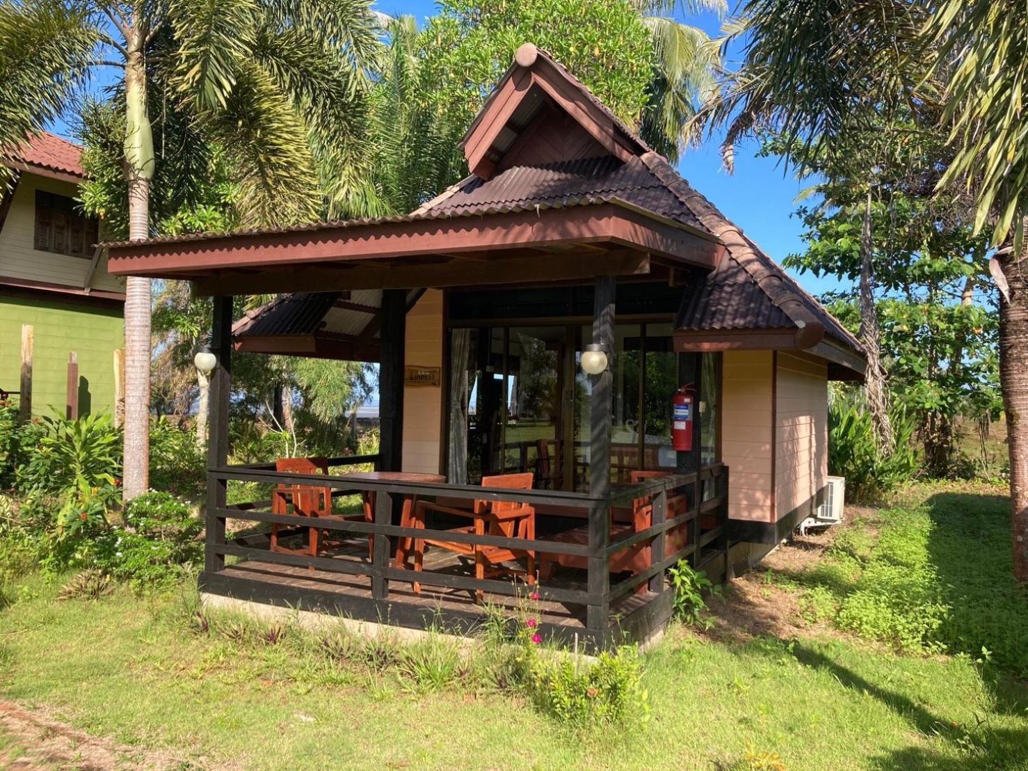 The Chevalley Beach Resort Satun Εξωτερικό φωτογραφία