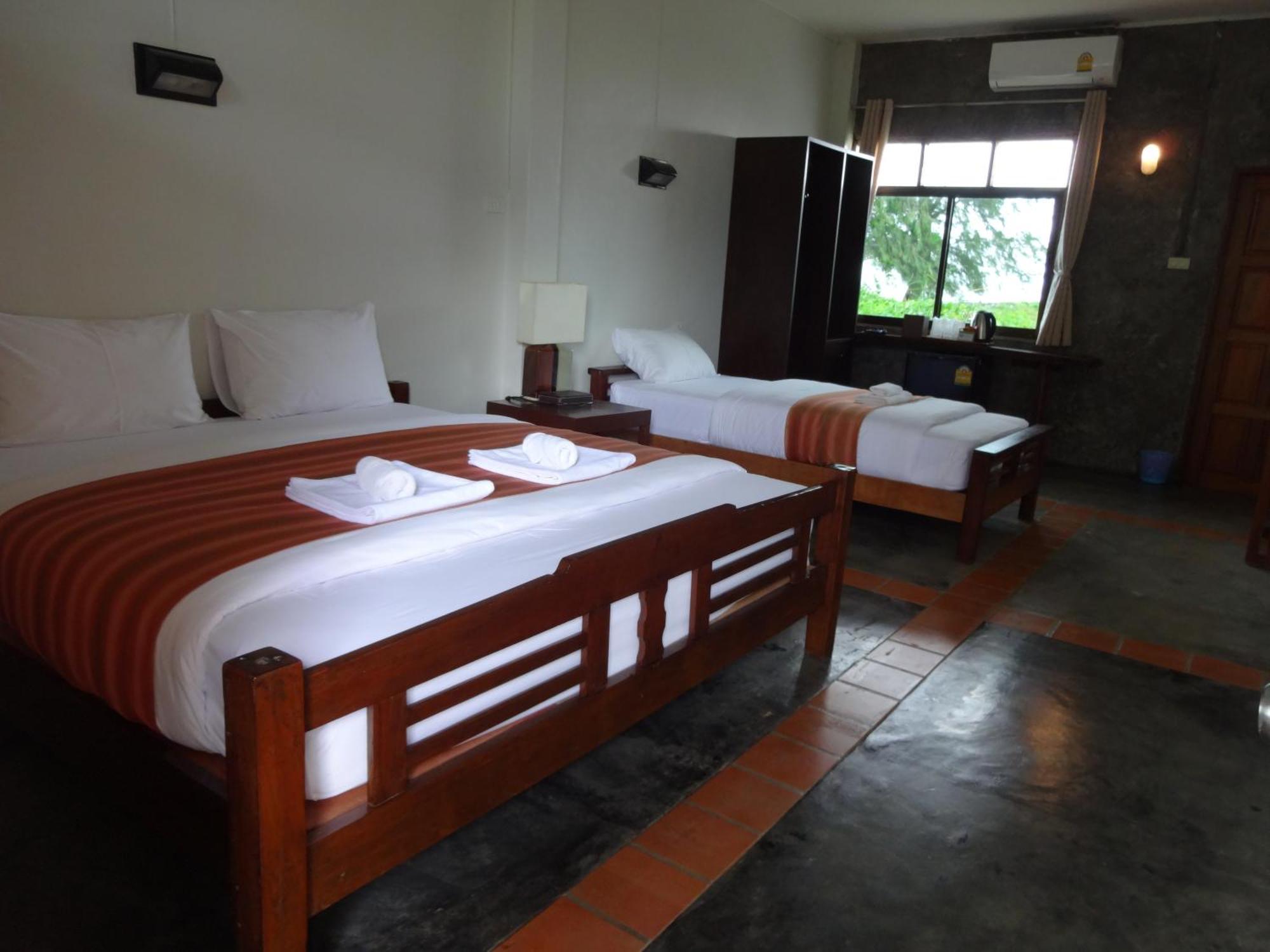 The Chevalley Beach Resort Satun Εξωτερικό φωτογραφία