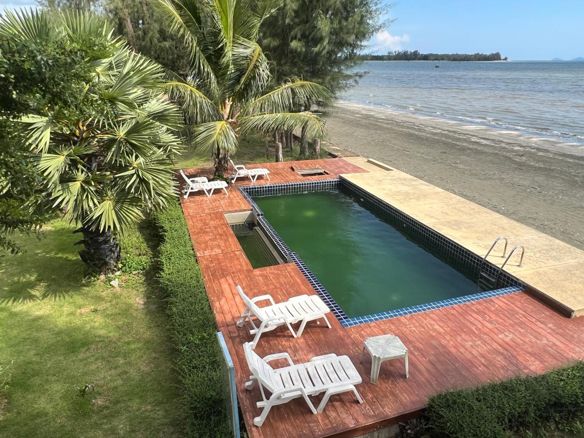 The Chevalley Beach Resort Satun Εξωτερικό φωτογραφία