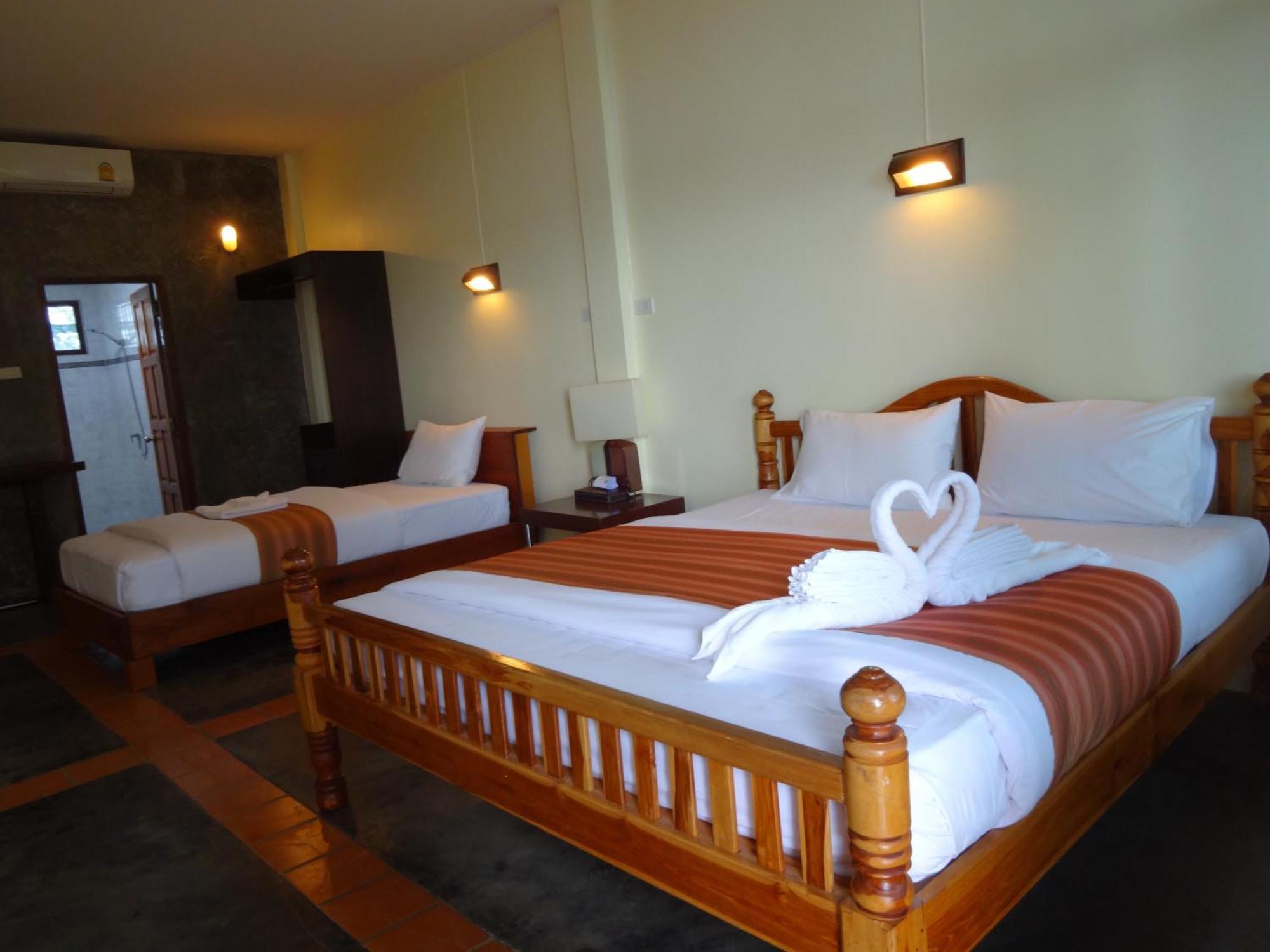 The Chevalley Beach Resort Satun Εξωτερικό φωτογραφία